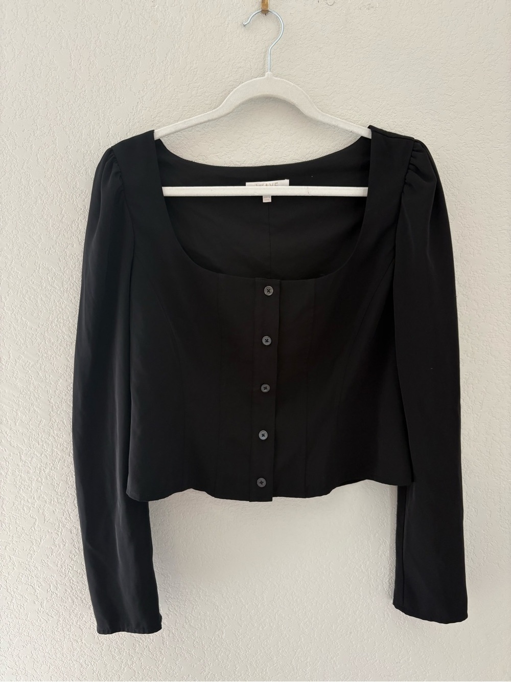 Wayf Black Long Sleeve Blouse Large Button Front Scoop Neck Girls Date Night